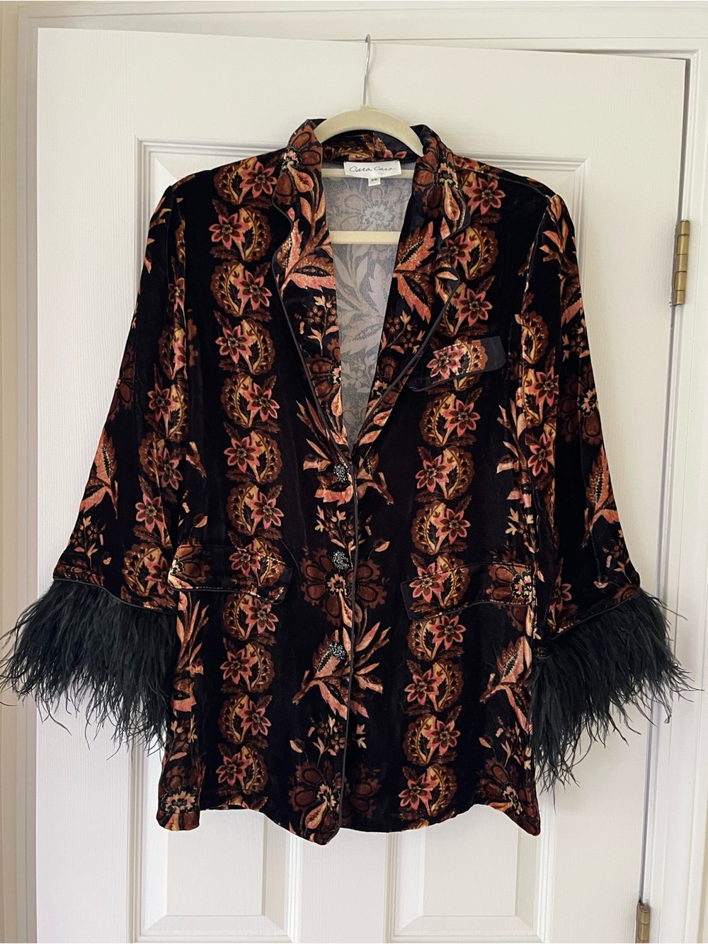 Cara Cara Venezia Jacket and Firenze Pant Set in Luxe Printed Velvet, Size 2, XS - Picture 3 of 16